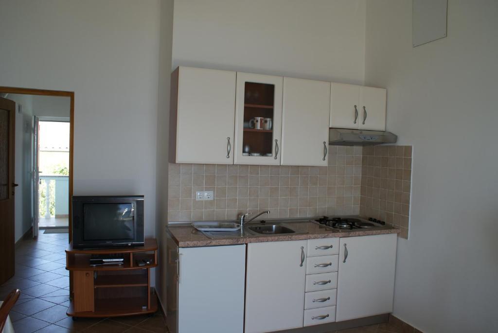 Apartments Jurjevic Petrčane Szoba fotó