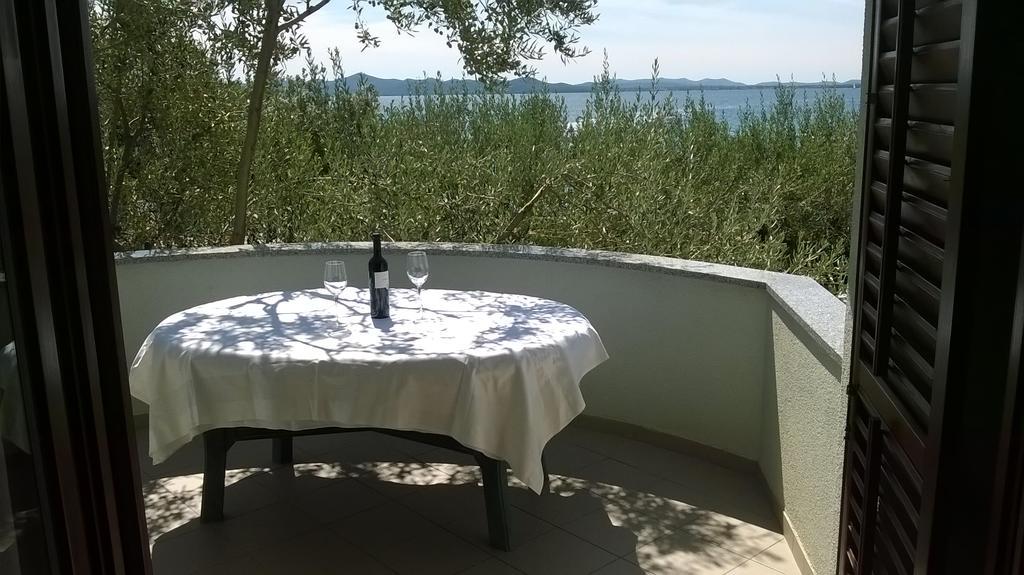 Apartments Jurjevic Petrčane Kültér fotó