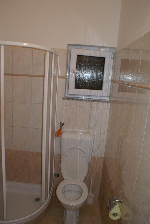 Apartments Jurjevic Petrčane Kültér fotó